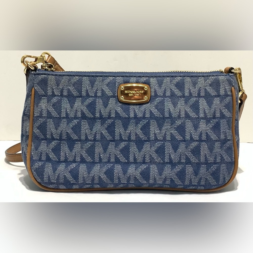 Jet Set Convertible Md Pouchette Denim Pvc Leather Cross Body Bag